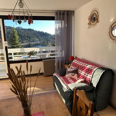 - Eterlou Apartment Chamrousse